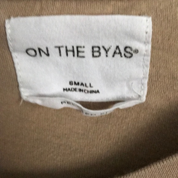 Plain T-shirt - Picture 2 of 2